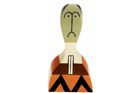 Wooden Doll Alexander Girard , 1952 ( 22 versions )