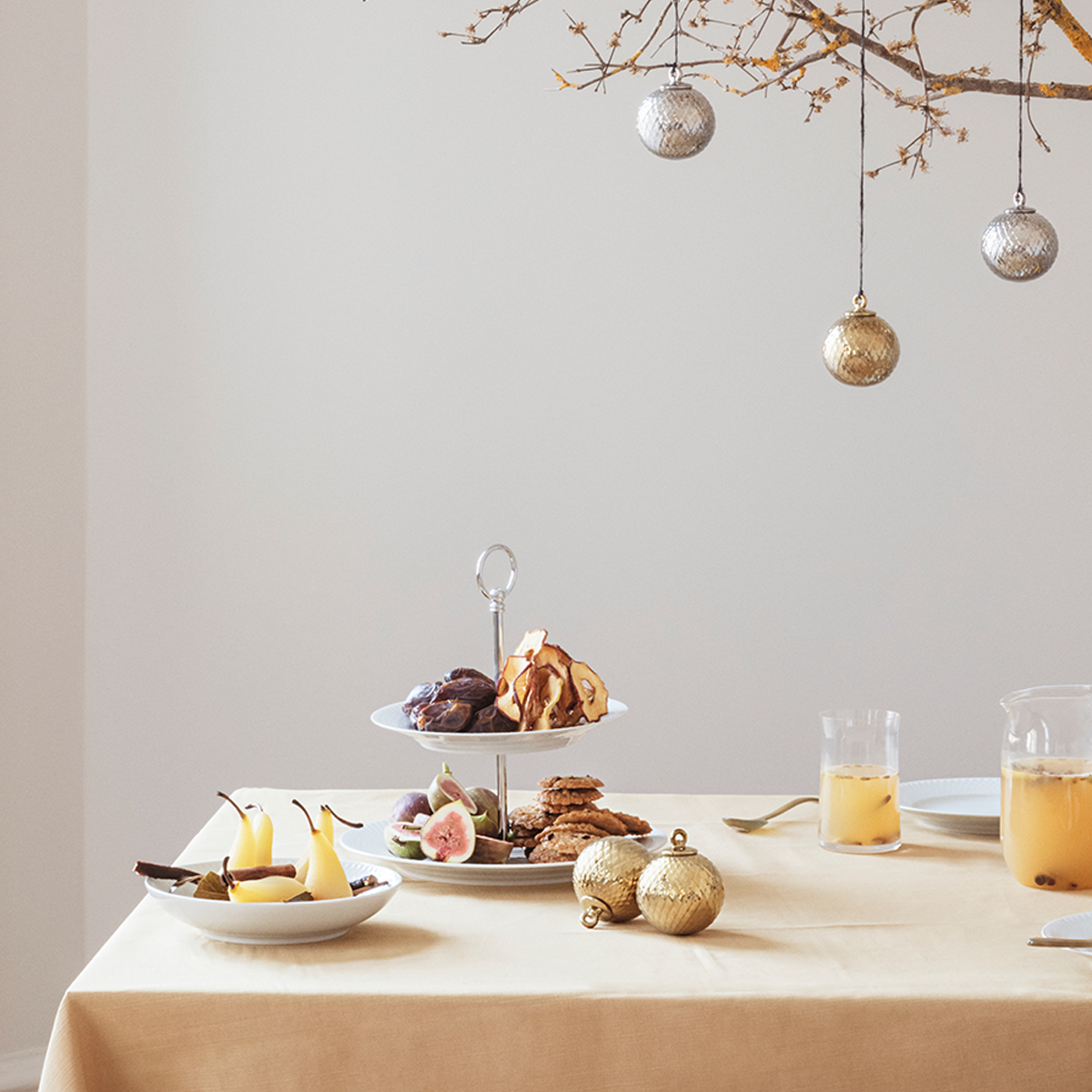 Rhombe Decoration Ball Ø7 cm Gold *