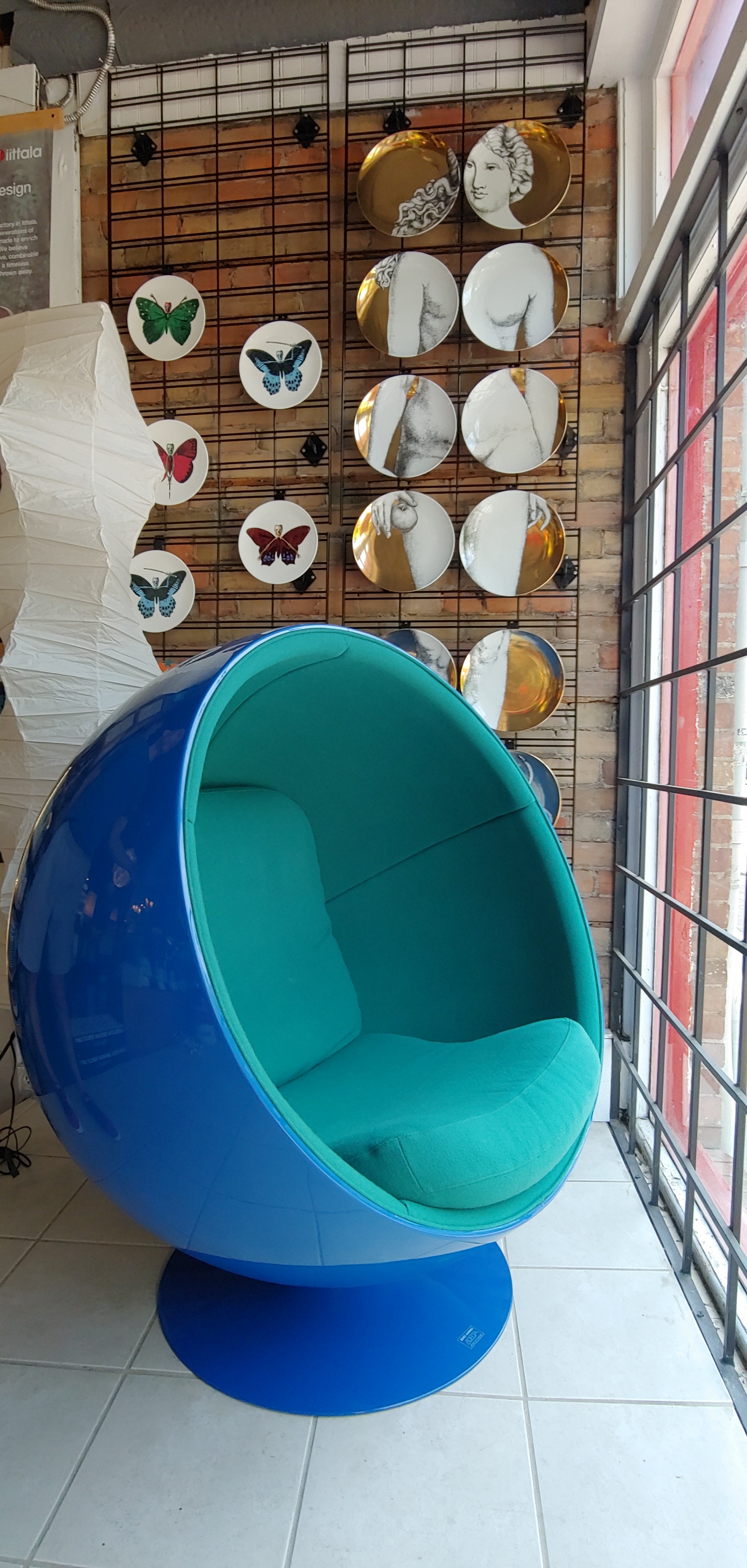 Eero Aarnio Kids Bubble Chair Eero Aarnio Originals Ball Chair