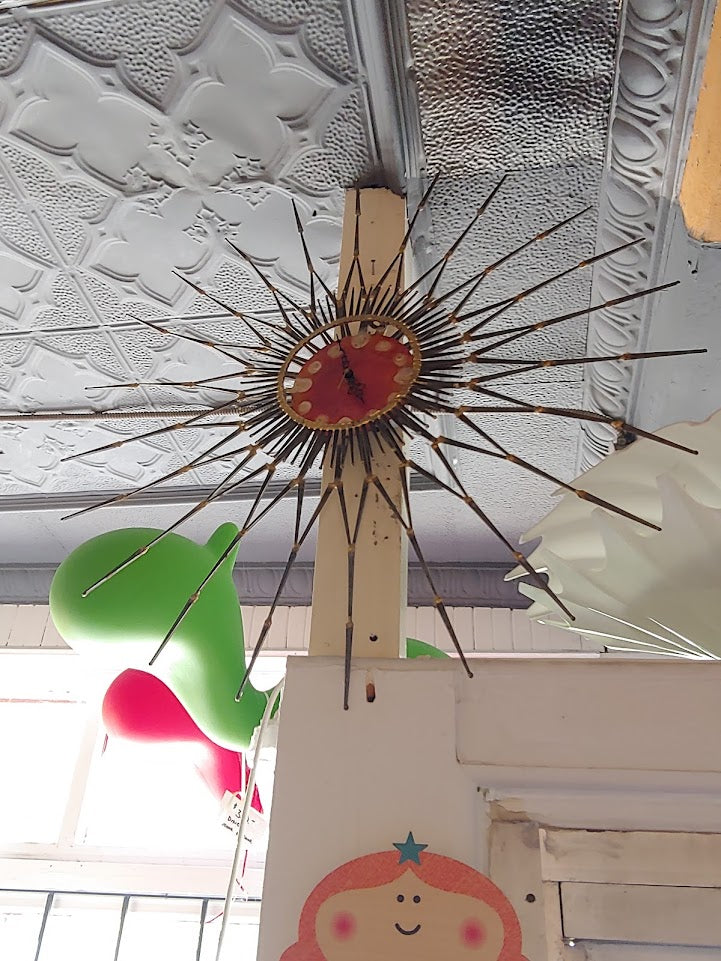 Metal vintage wall art clock sunburst