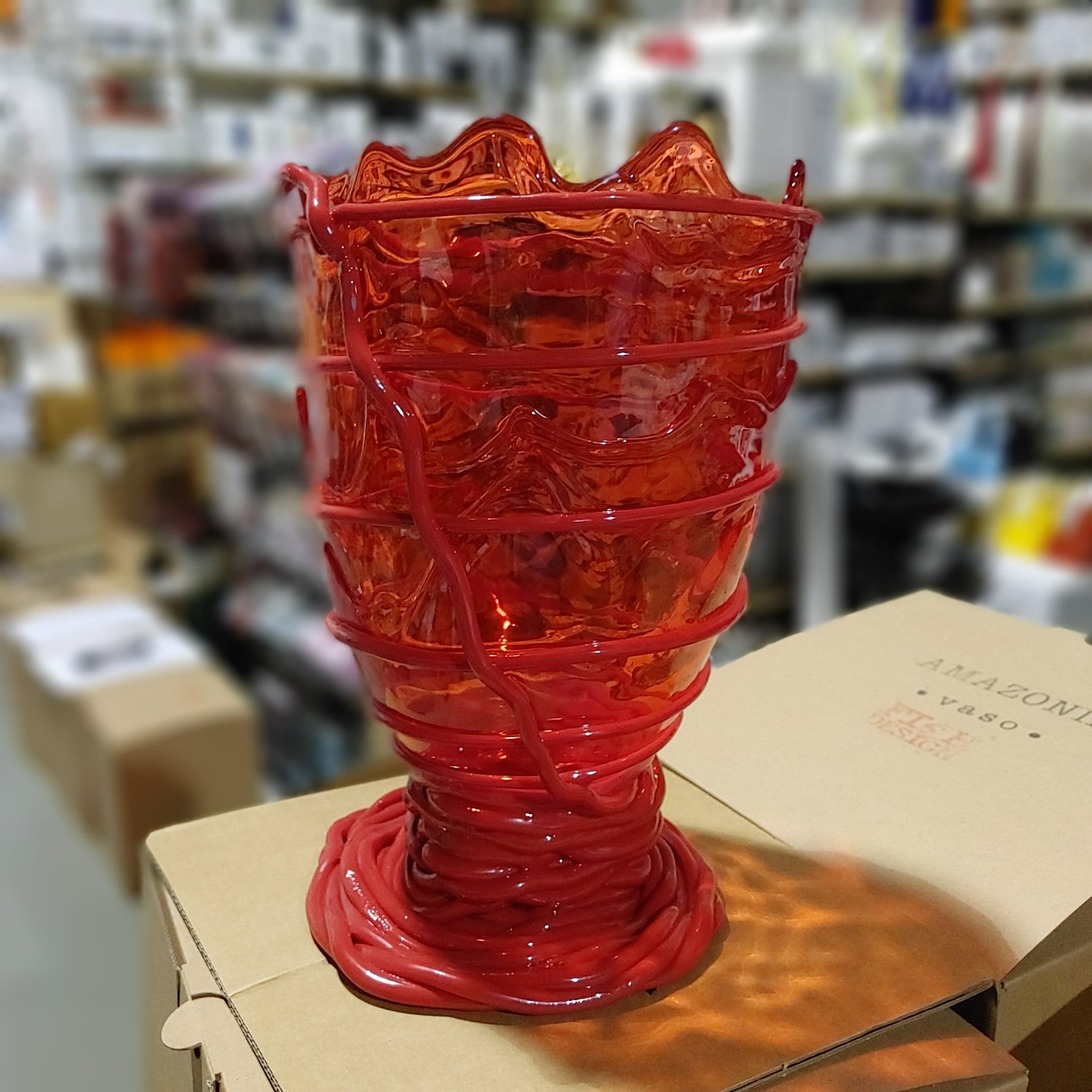 Gaetano Pesce fish vase Large POMPITU II VASE L clear red,red