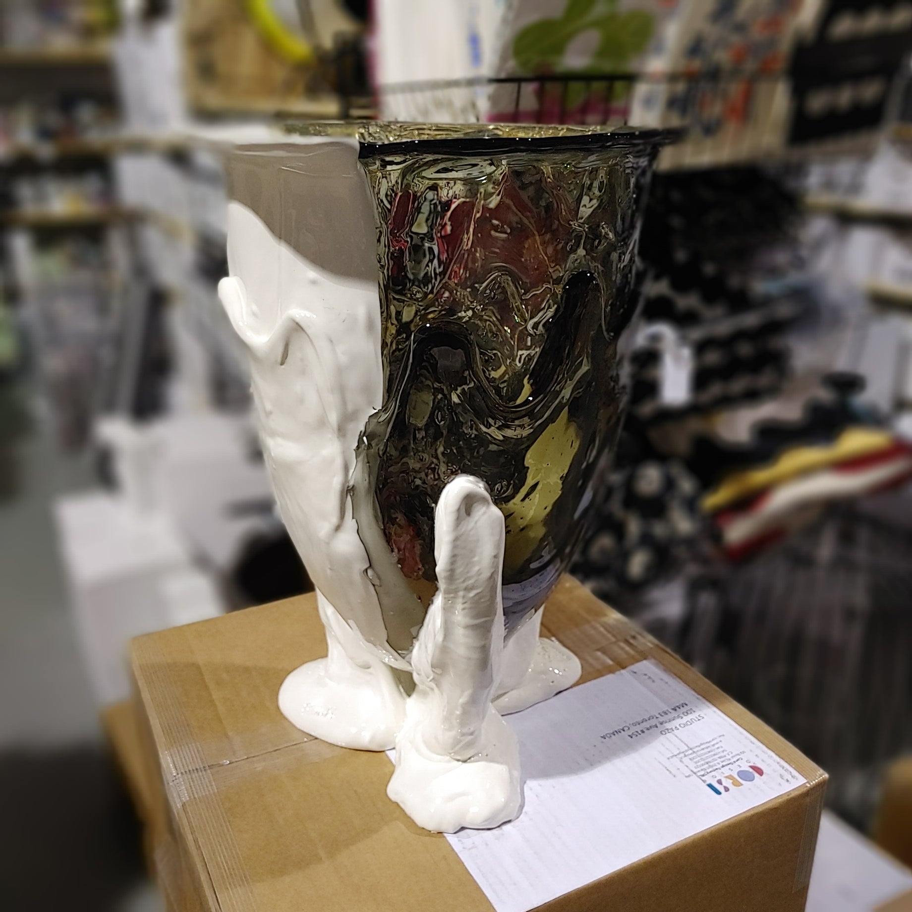 Gaetano Pesce fish vase Large VASO AMAZONIA L clear fumè,clear,matt white/matt white