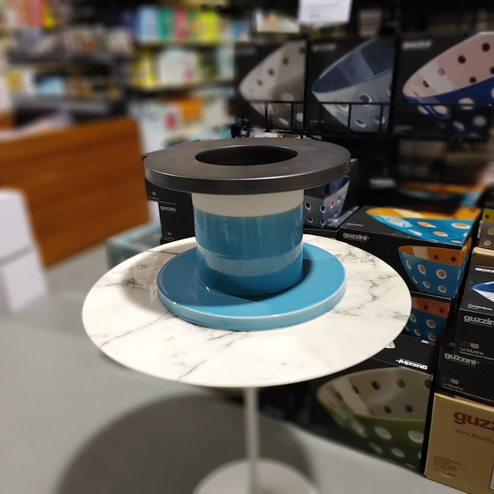 Bitossi Ceramiche Ettore Sottsass Spool vase Turchese