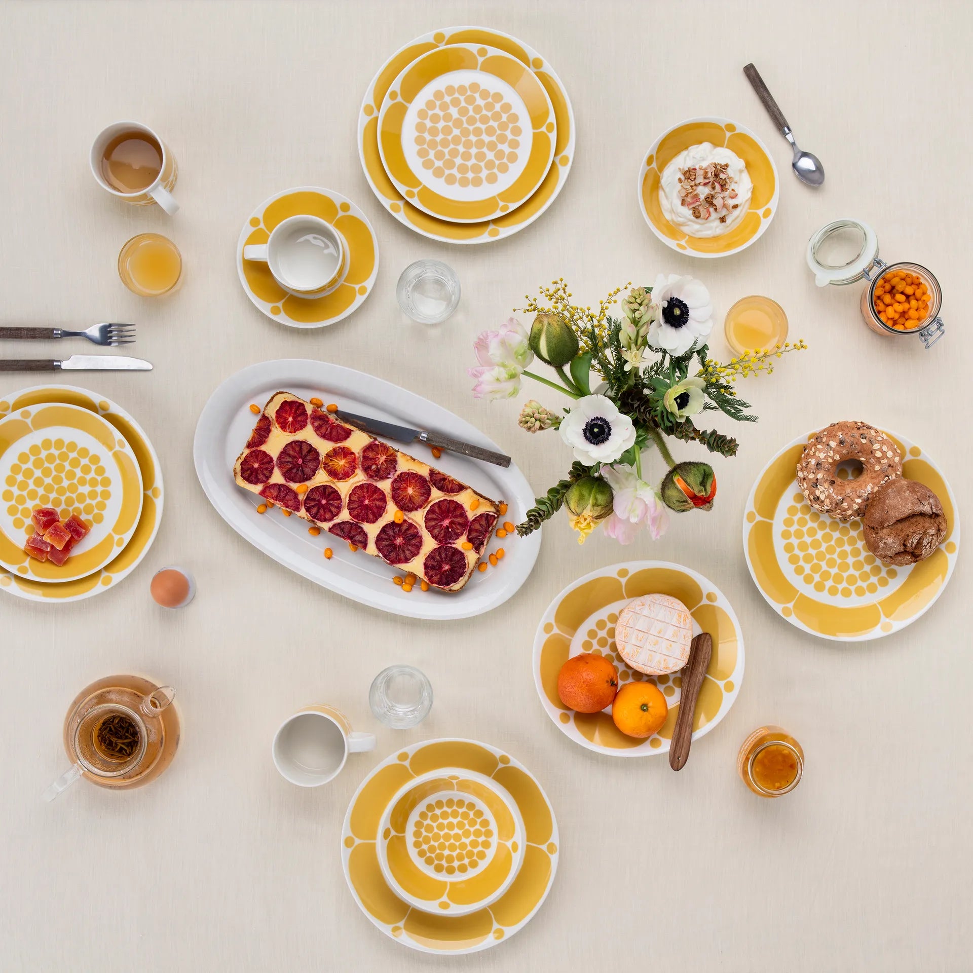 Sunnuntai 28cl mug Yellow