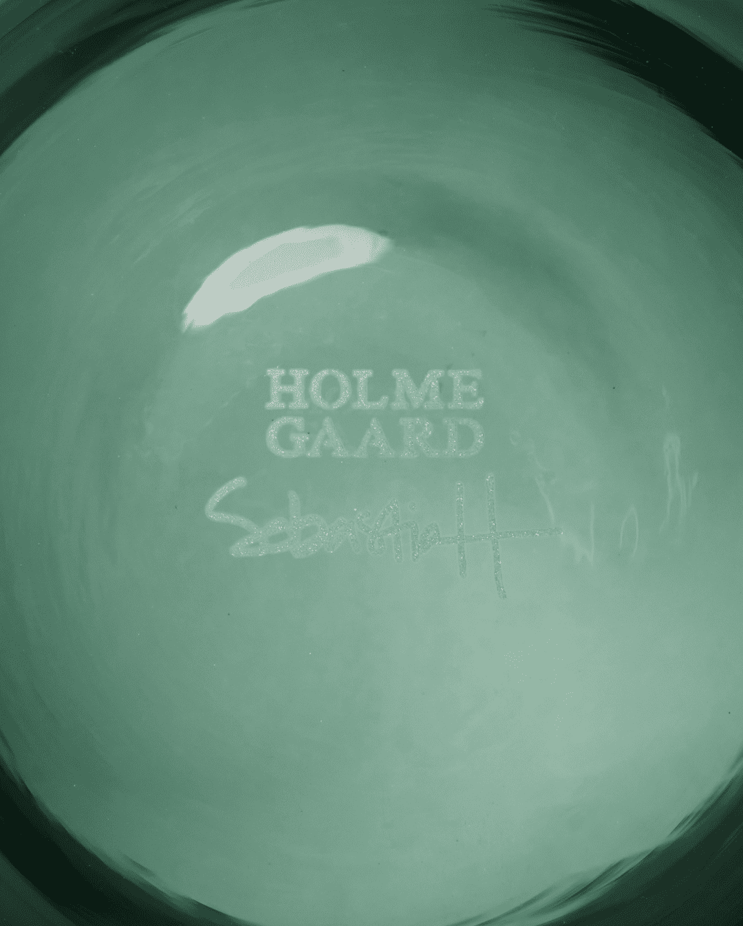 ARC Vase dark green H21 H: 8.3" Ø: 5.3"