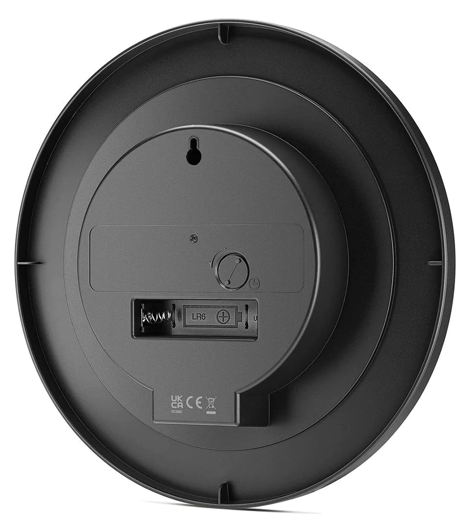 BC06 Classic Analogue Wall Clock - Black
