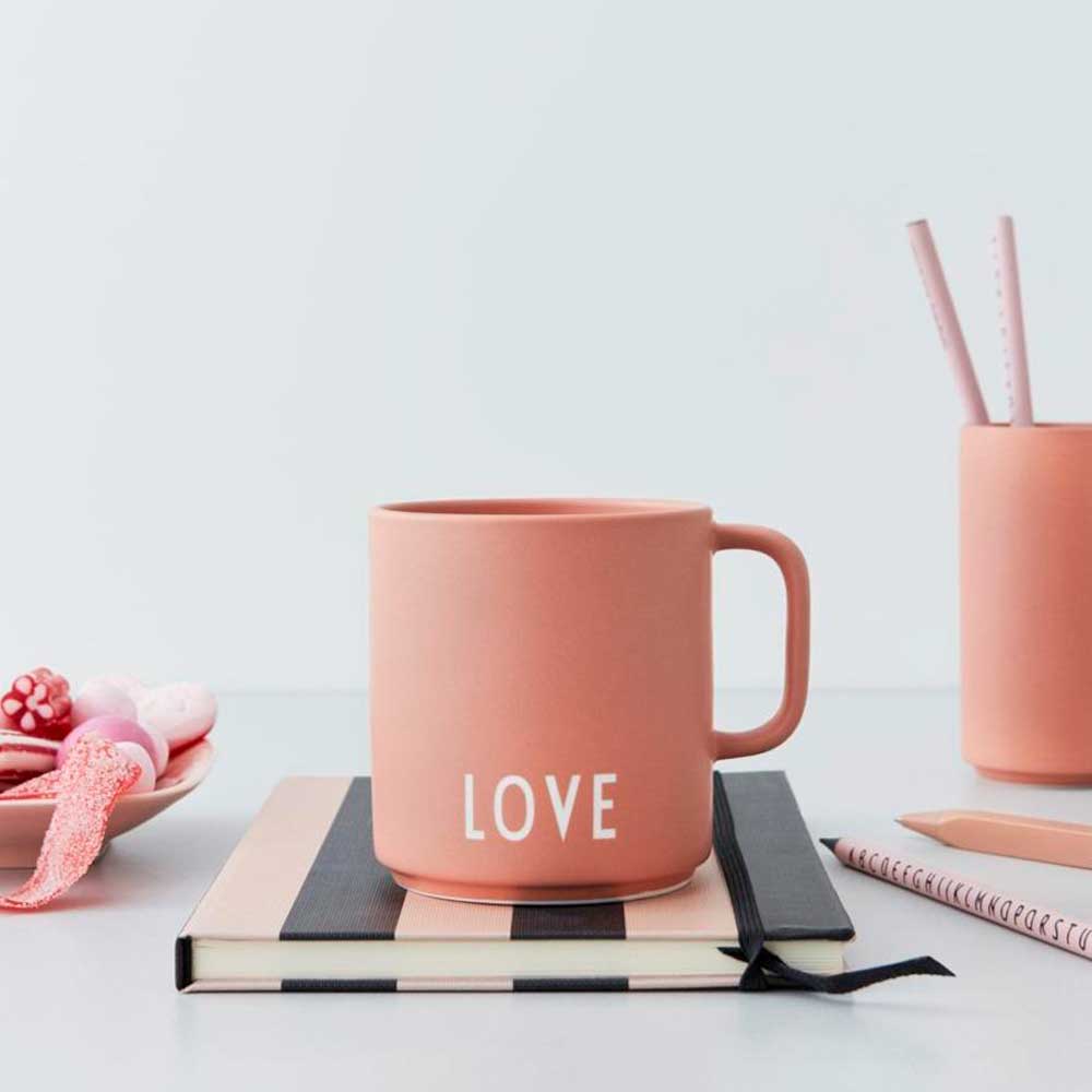 Favourite Cup with Handle mug LOVE ( Nude )