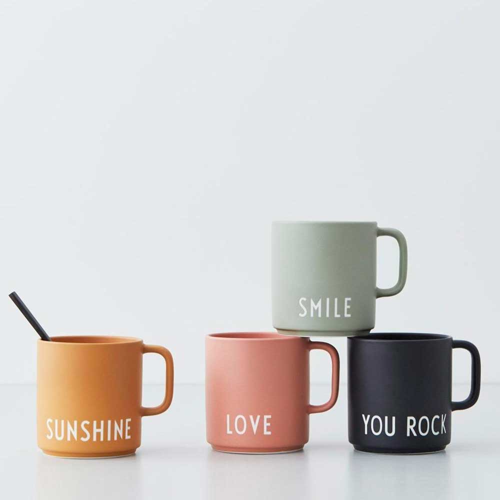 Favourite Cup with Handle mug YOU ROCK ( Black )