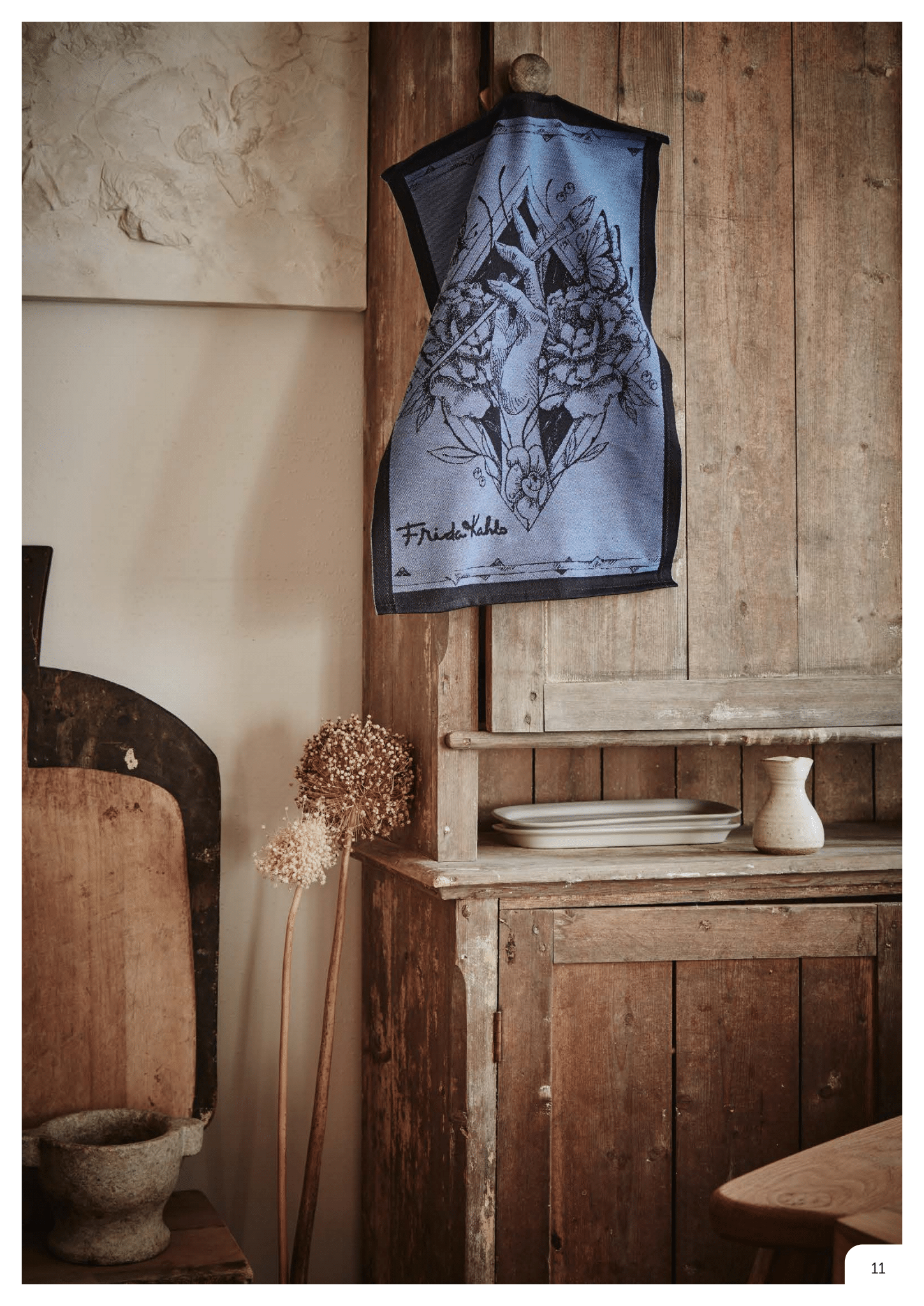 Frida Kahlo Towel 35x50 cm /  14 x 20 in FLORES