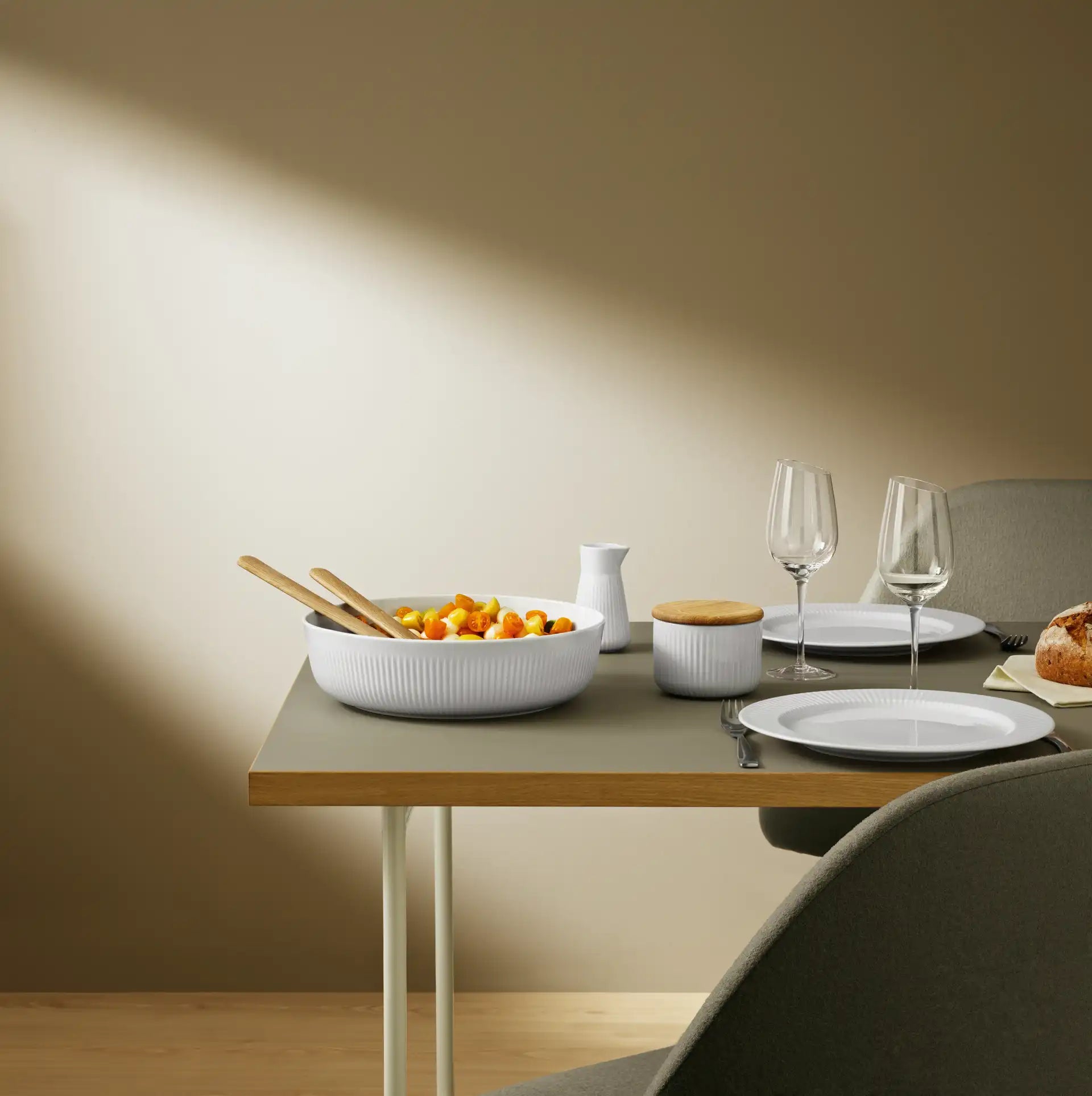 Legio Nova Salt cellar with lid and spoon