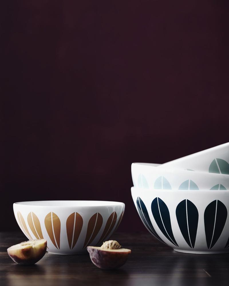 Lotus I Plate Salad 21cm / 8.3"  White with Grey  lotus pattern