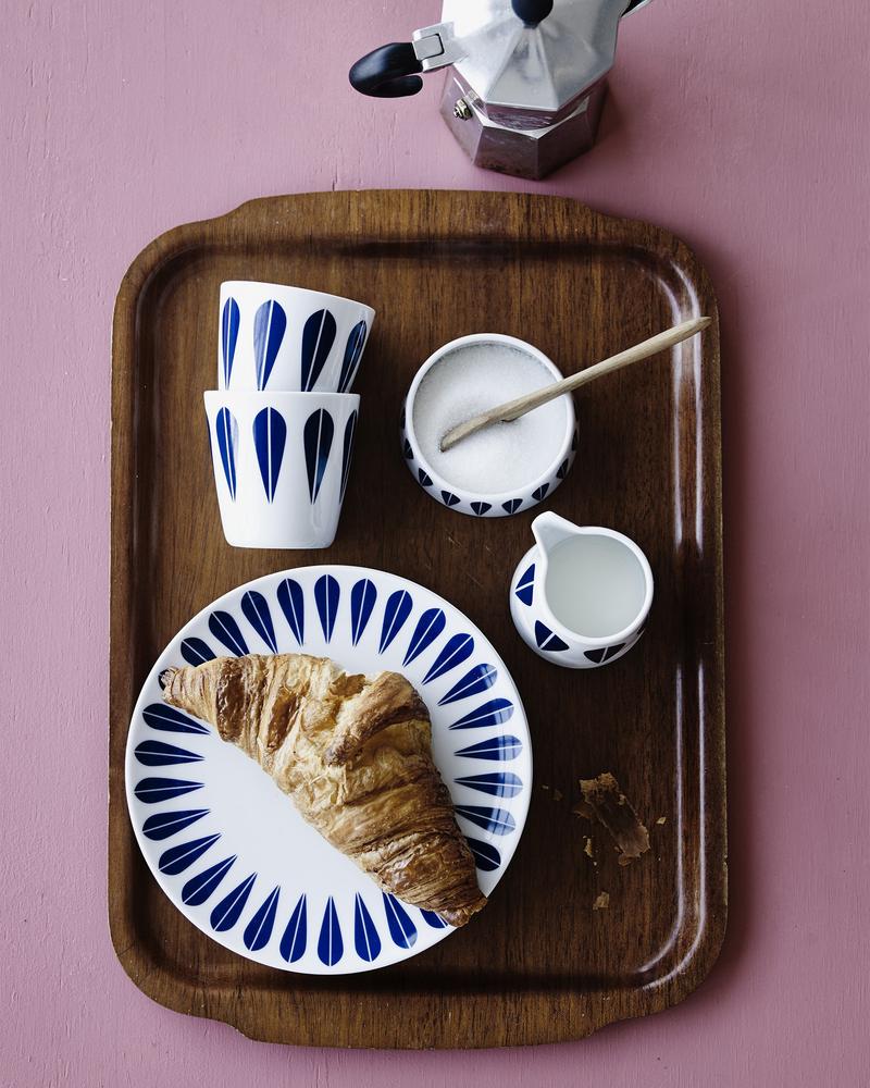 Lotus I Plate Deep 18cm White porcelain with pink pattern