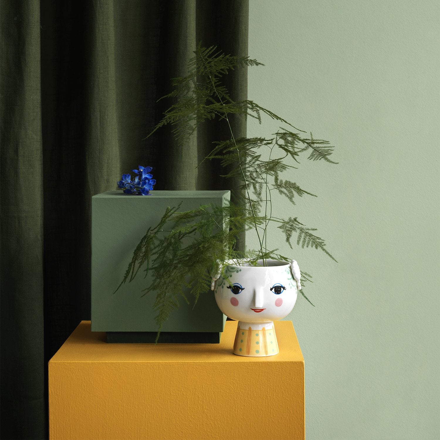 Bjørn Wiinblad Eva Flowerpot on Base, Light Green