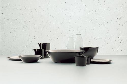 DC03/96 B Tonale Large serving bowl in stoneware - black