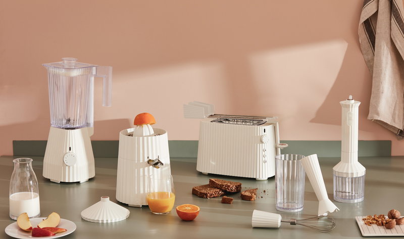 ELECTRIC CITRUS SQUEEZER Plissé Design: Michele De Lucchi  BLACK