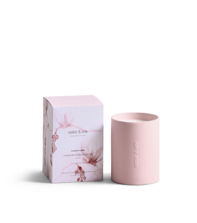 No. 51 Magnolia & blackcurrant Scented candle