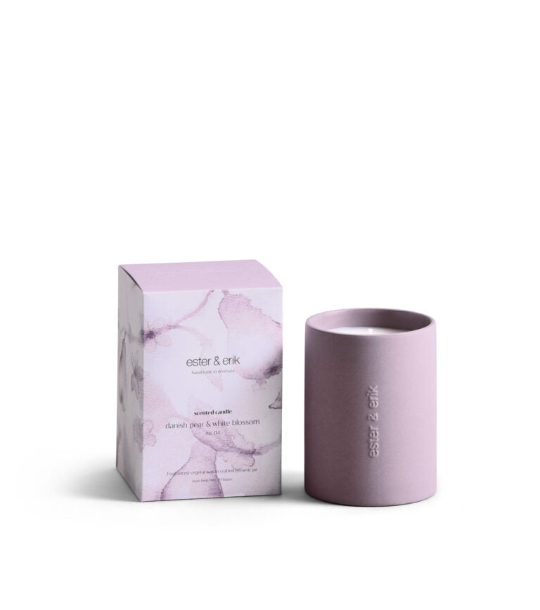 No. 04 danish pear & white blossom Scented candle
