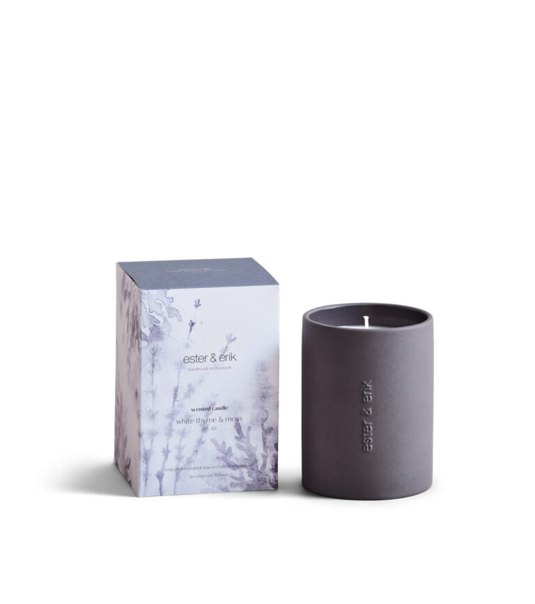 No. 42 white thyme & moss Scented candle