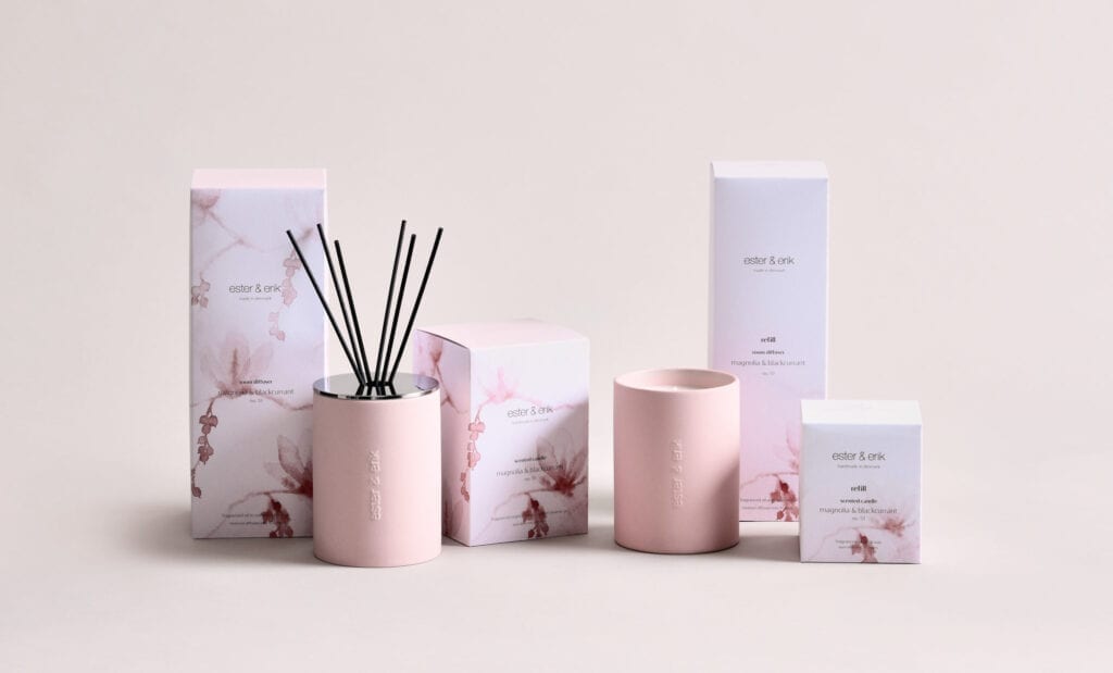 No. 51 Magnolia & blackcurrant Scented candle