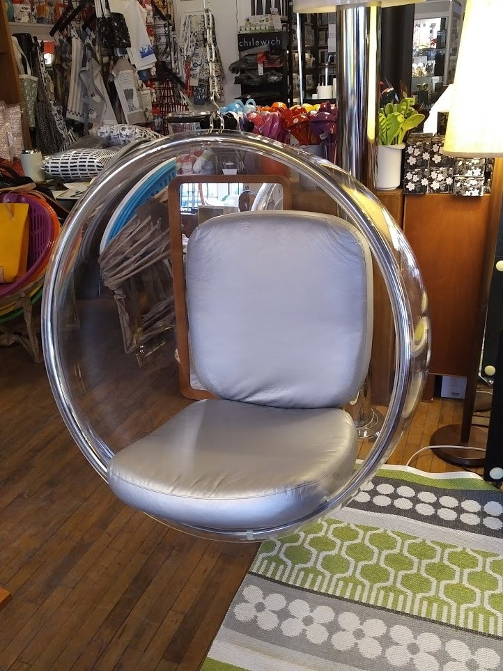 Vintage Eero Aarnio Bubble lounge chair