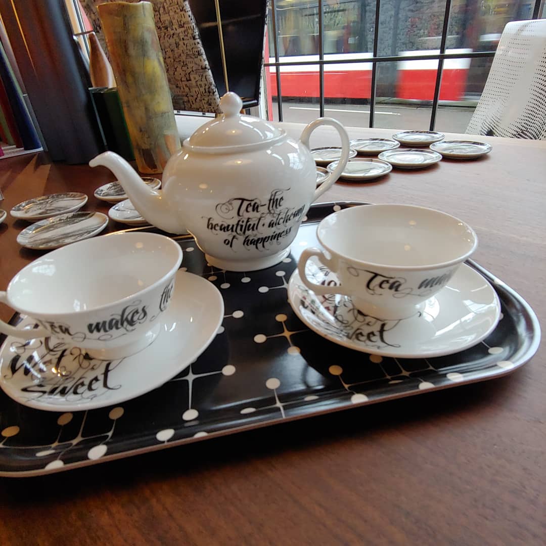 New English Bone China BEAUTIFUL ALCHEMY - SET tea pot and tea cups