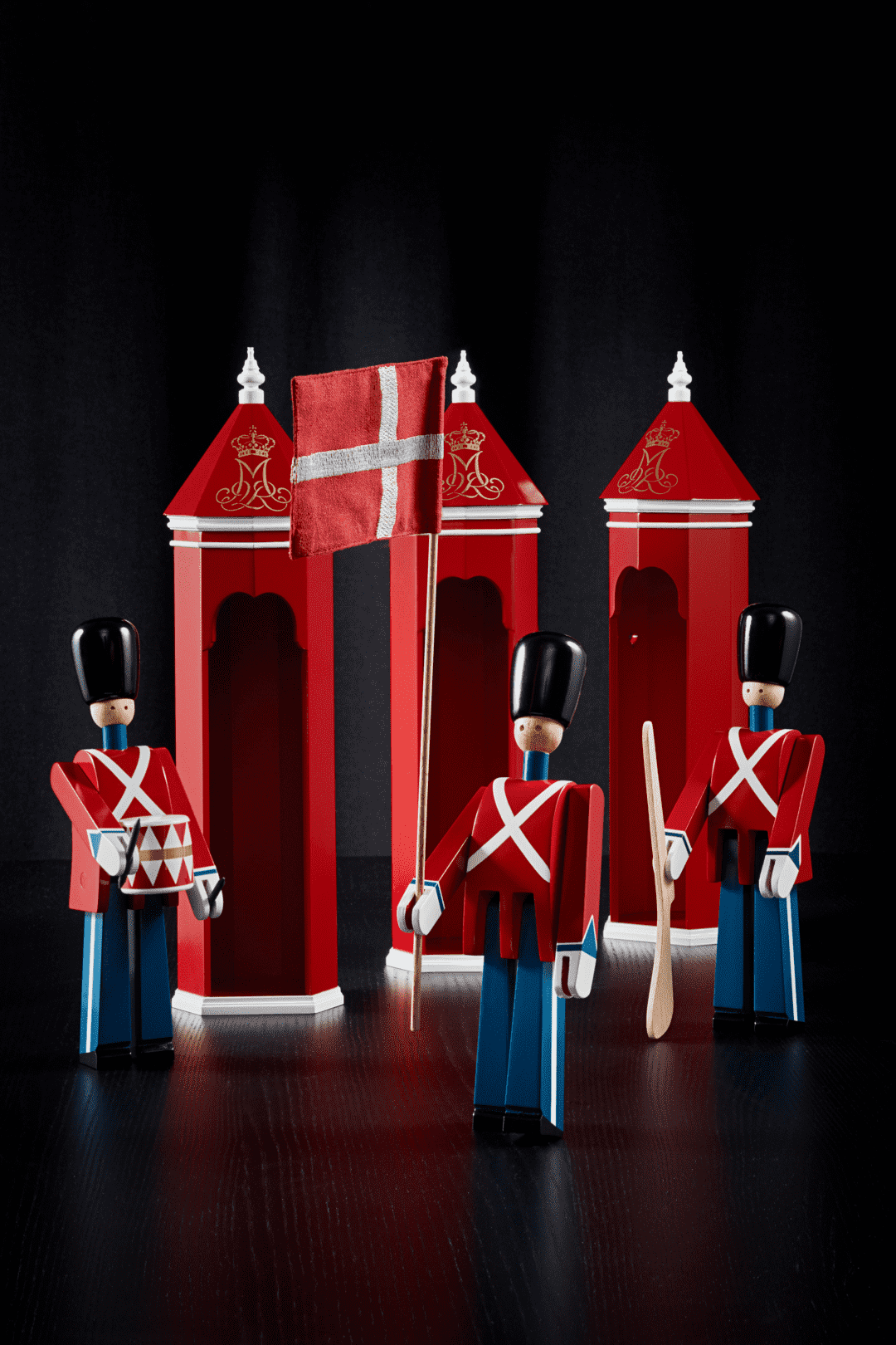 Kay Bojesen wooden Figure Guardsman Sentry box 36cm