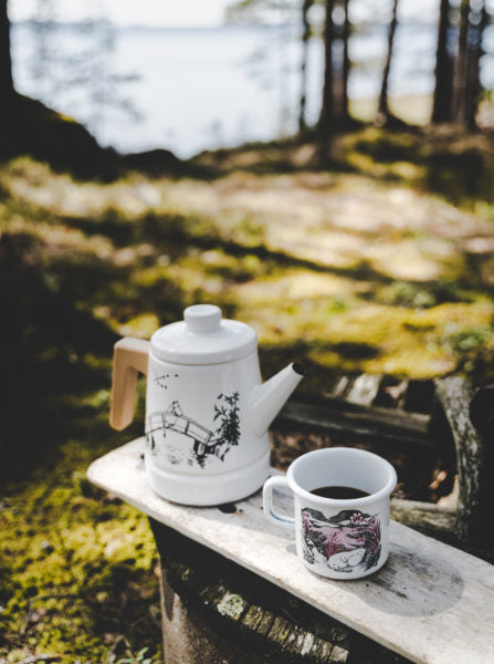 MOOMIN ENAMEL MUG 3,7DL NAP AT THE MEADOW