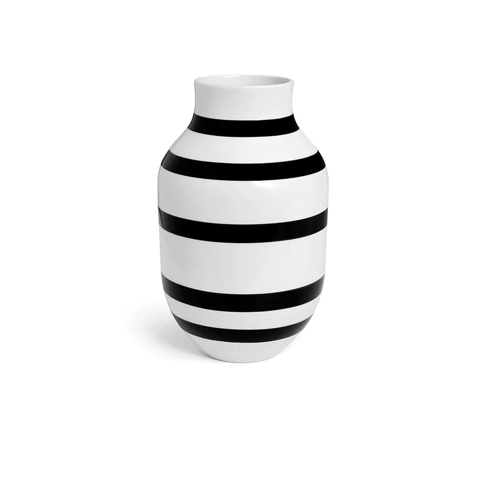 Omaggio Vase black  H30,5 cm H: 12.2"