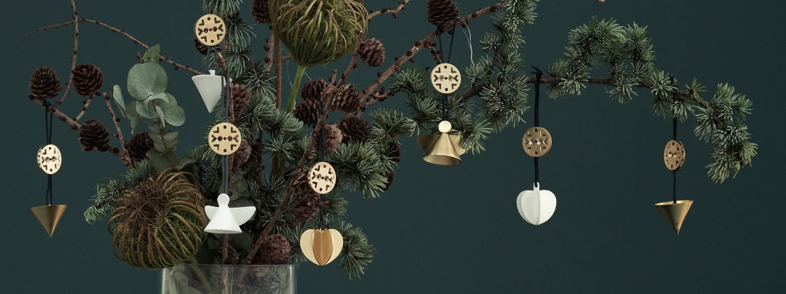 Christmas Nordic comet ornament, mini - brass