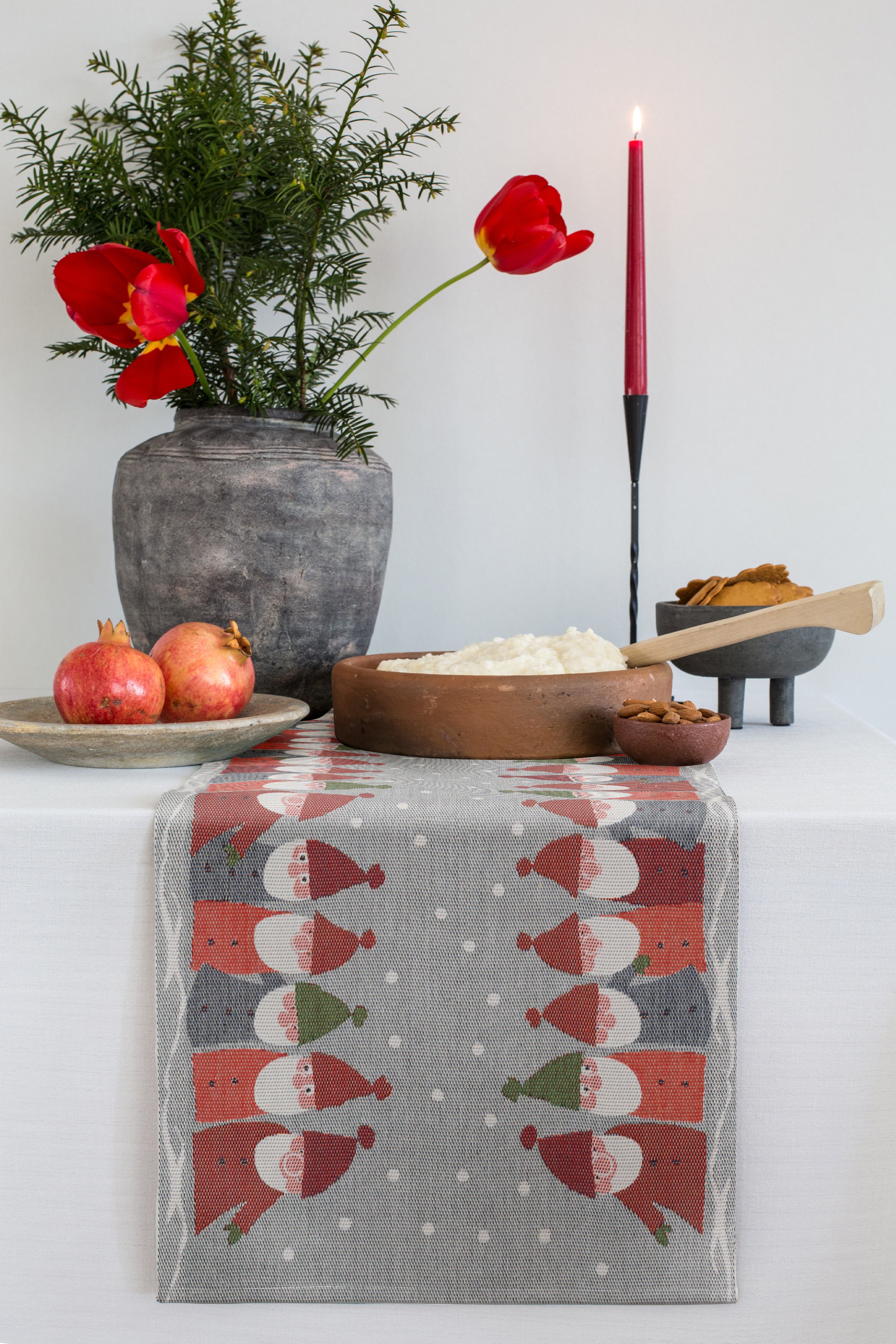 Table runner  35x140 cm Christmas TOMTEMÖTE