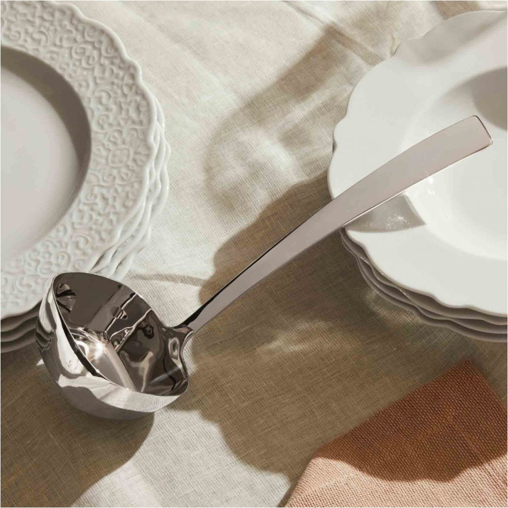 MW03/10 "DRESSED" LADLE