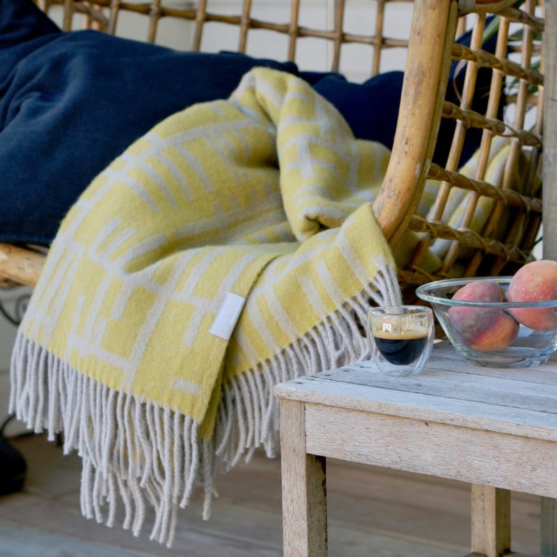 Blanket wool 130x170cm - Pickepin +fringe light olive/ yellow