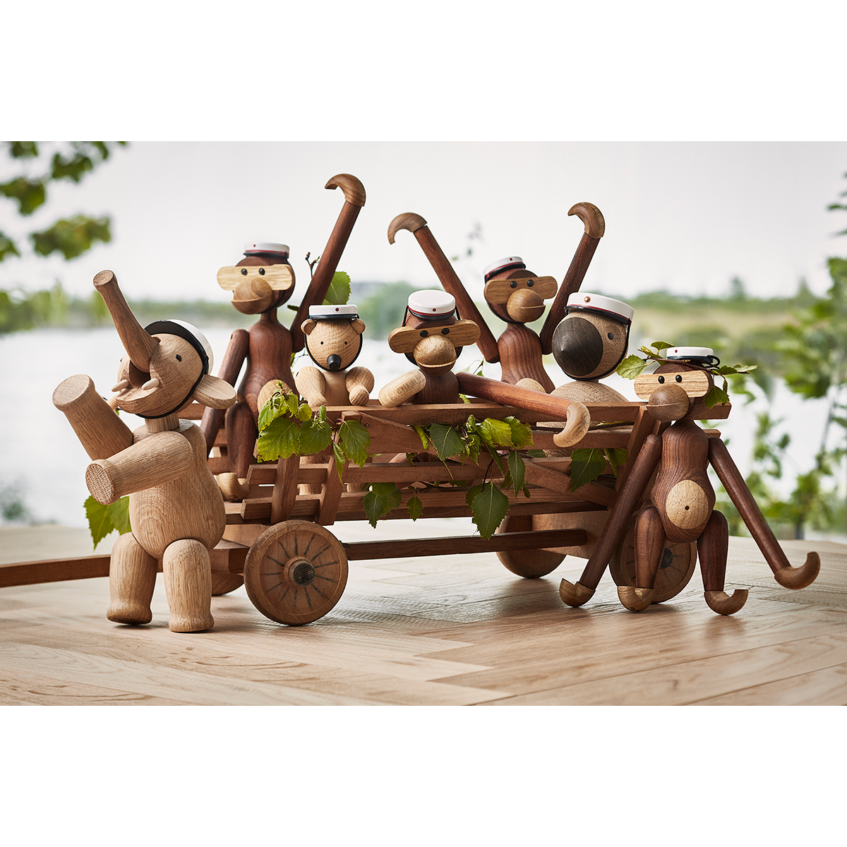 Kay Bojesen wooden Figure Hat Small Cap 3.5cm ( red or blue )