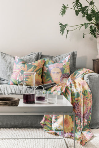 Frida Kahlo Pillow / cushion case, cotton 40x40 cm / 16 x 16 in FLORES