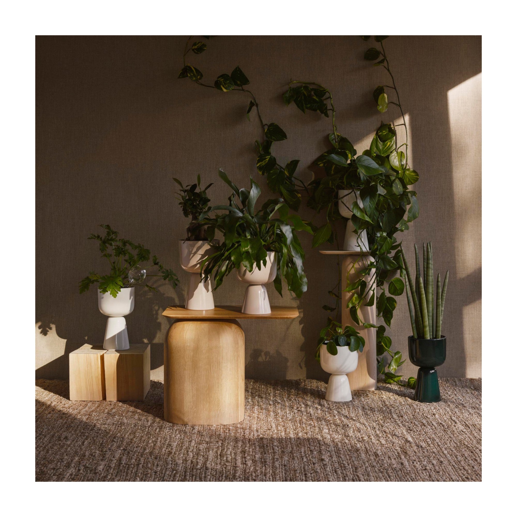 Nappula plant pot 230 x 155 mm / 9 X 6" White