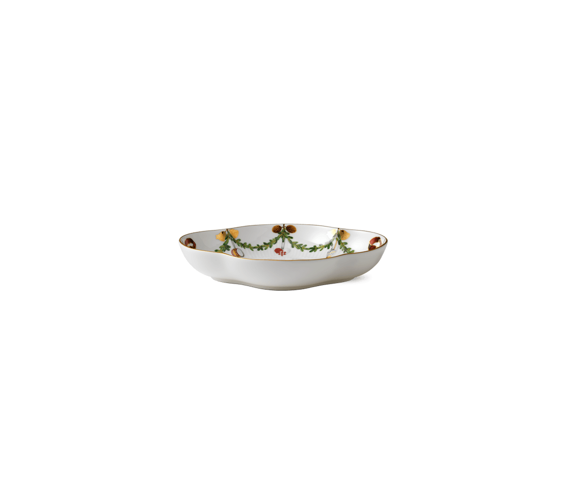 STAR FLUTED CHRISTMAS DISH Accent dish 8.5" / 22cm