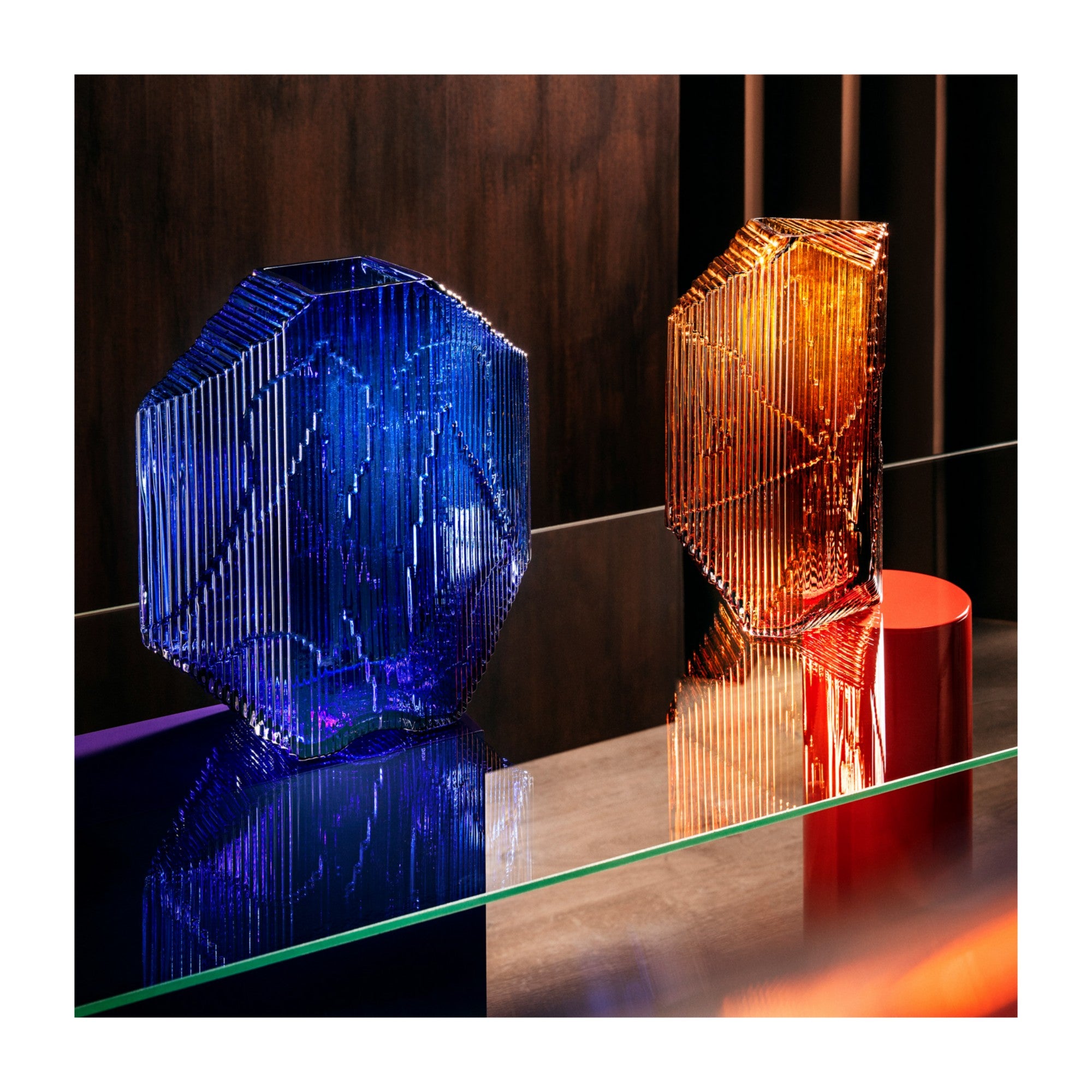 Kartta glass sculpture 150 x 320 mm copper