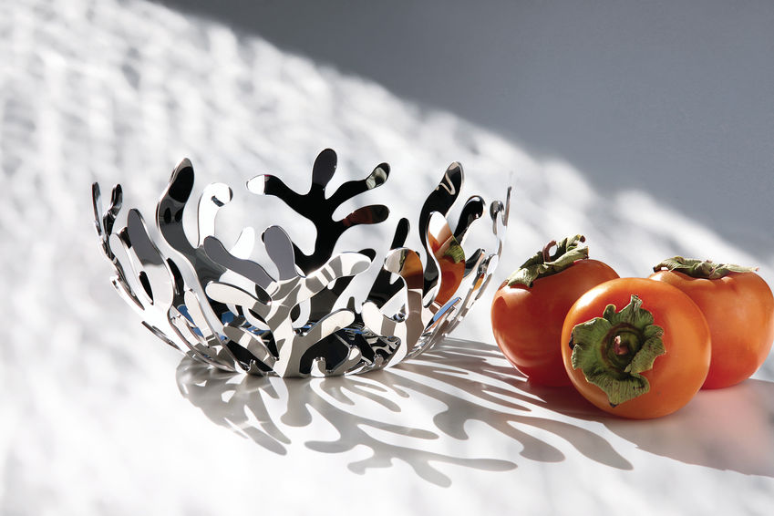 ESI01/29GR Mediterraneo Fruit bowl in steel coloured with epoxy resin, green.