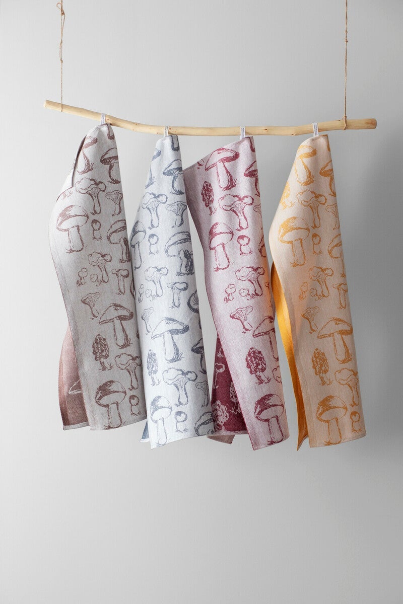 Sienimetsä tea towel (2/white-bordeaux, 46 x 70 cm) 18927 *