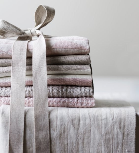 TRIANO towel (white-blue, 48 x 70 cm) *