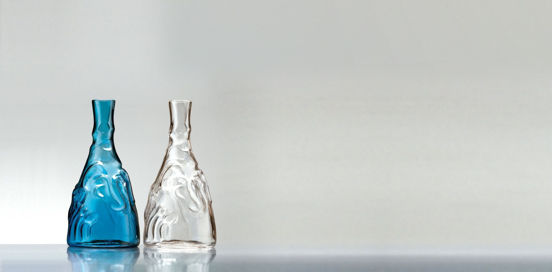 bottle casa de familia by Josep Maria Jujol