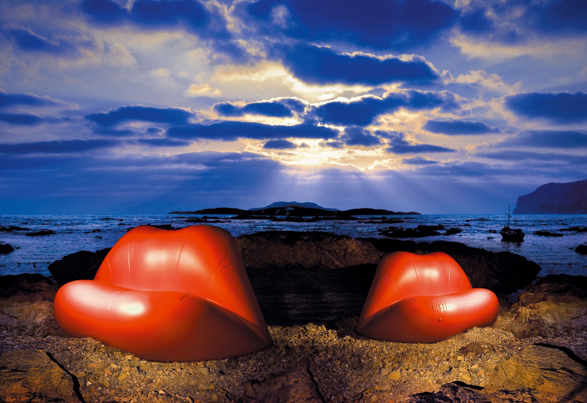 DALILIPS Red lips sofa Salvador Dalí