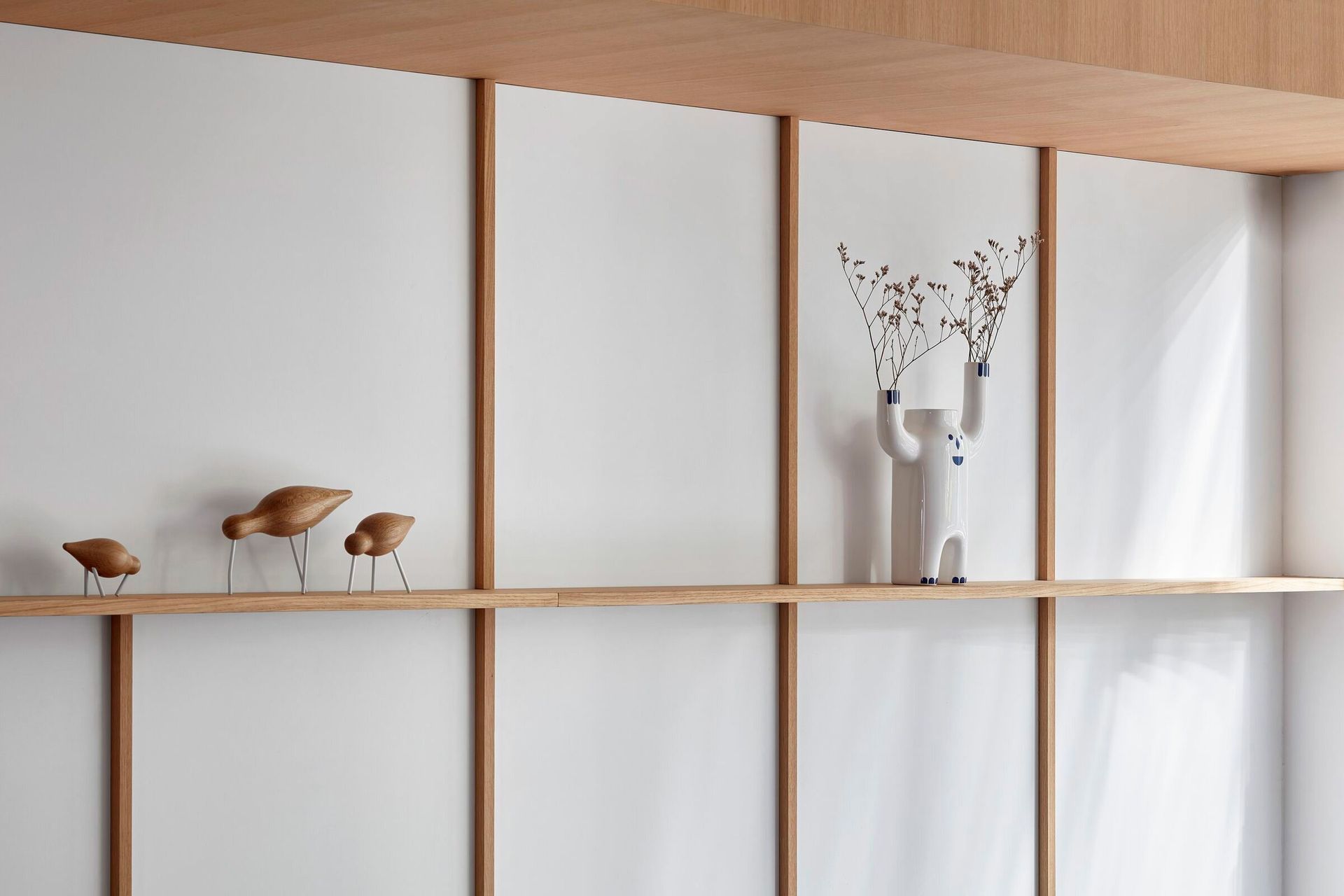 HAPPY SUSTO VASES / JARRONES