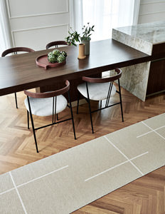 70x90cm / 2.25 x 3ft FRED RUG - Beige/Vanilla