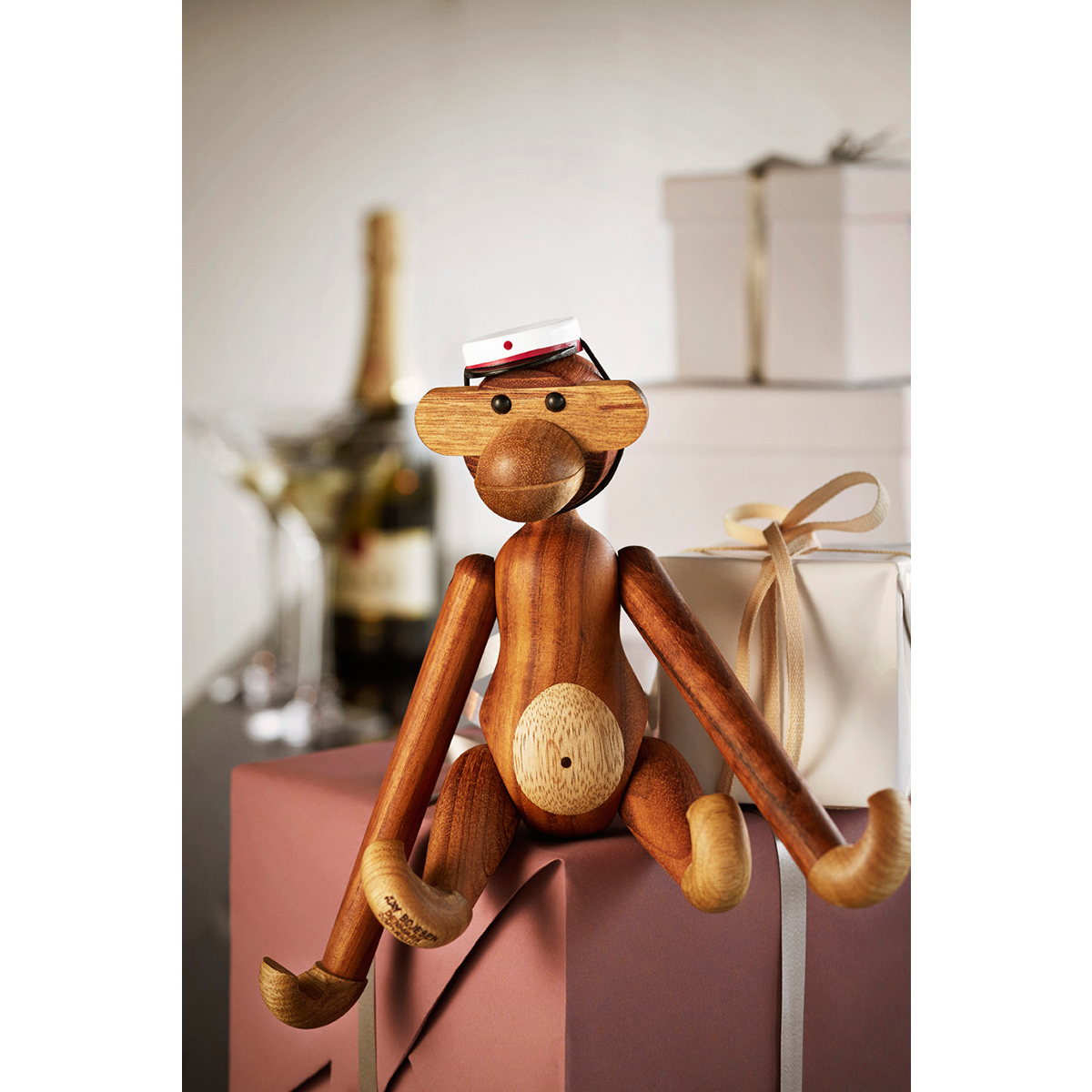 Kay Bojesen wooden Figure Hat Small Cap 3.5cm ( red or blue )