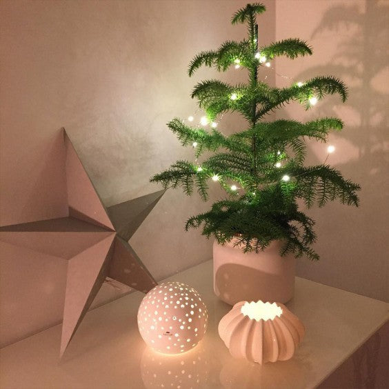 Stella Tealight holder white H13.6 H: 3.3" Ø: 5.3"